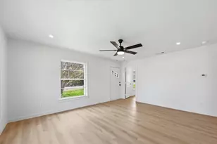 105 E Ard St, Seagoville, TX 75159 - Photo 5
