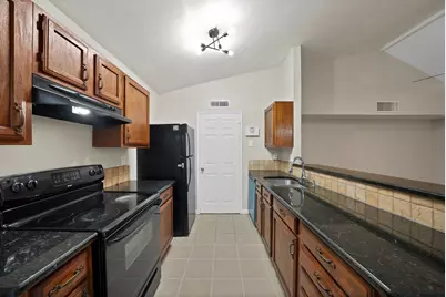6080 Dooley Drive, The Colony, TX 75056 - Photo 9