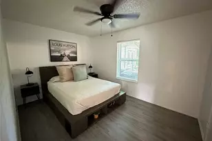 807 W Broadus Ave, Fort Worth, TX 76115 - Photo 5