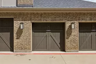 1735 Wittington Pl, Farmers Branch, TX 75234 - Photo 15
