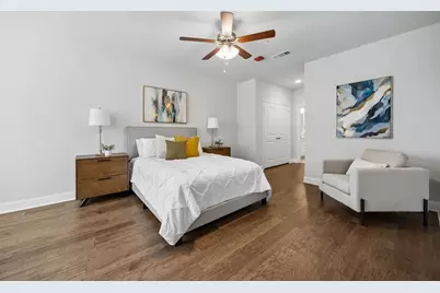 1735 Wittington Place #2205, Farmers Branch, TX 75234 - Photo 5