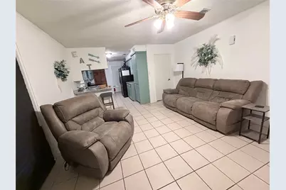 404 Montgomery Street, Pittsburg, TX 75686 - Photo 5
