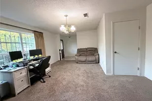 404 Montgomery St, Pittsburg, TX 75686 - Photo 11