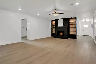 2910 W Crawford St, Denison, TX 75020 - Photo 17