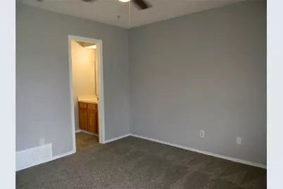 2040 Minnie Drive, Arlington, TX 76012 - Photo 17