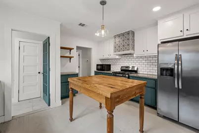 2704 Herring Avenue, Waco, TX 76708 - Photo 9