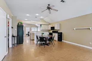 1461 St Gallen Ln, Lewisville, TX 75067 - Photo 15