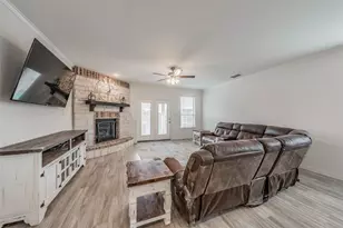 1446 White Water Way, Aubrey, TX 76227 - Photo 19