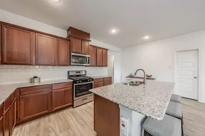 1446 White Water Way, Aubrey, TX 76227 - Photo 13