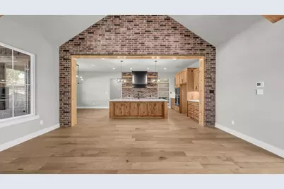 2101 Eagles Ridge Drive, Weatherford, TX 76087 - Photo 11