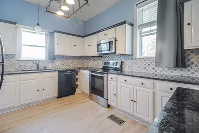 1001 S Travis Street, Sherman, TX 75090 - Photo 19