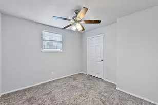 105 Alice Dr, Little Elm, TX 75068 - Photo 15