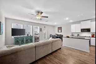 1129 Rusk Wy, Lewisville, TX 75077 - Photo 11
