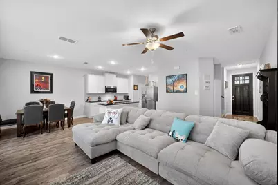 1129 Rusk Way, Lewisville, TX 75077 - Photo 15