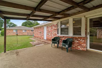 937 Patricia Street, Irving, TX 75060 - Photo 23