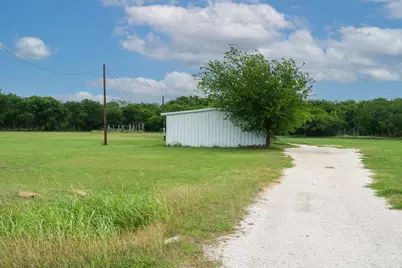 2052 Jordan Court, Joshua, TX 76058 - Photo 19