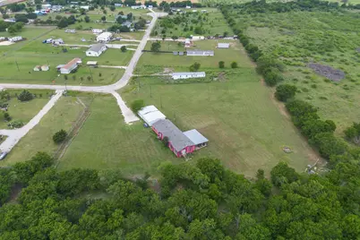 2052 Jordan Court, Joshua, TX 76058 - Photo 17