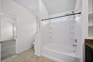 7404 Littleton Way, Fort Worth, TX 76134 - Photo 19