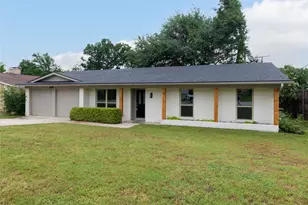 2004 York Dr, Edgecliff Village, TX 76134 - Photo 3