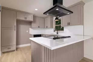 2004 York Dr, Edgecliff Village, TX 76134 - Photo 17