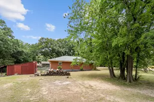 201 Admiral Dr, Gun Barrel City, TX 75156 - Photo 3