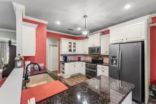 1243 Chartres, Oak Ridge, TX 75142 - Photo 9