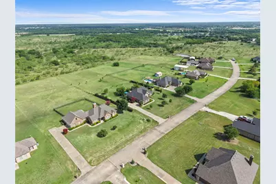 1243 Chartres, Oak Ridge, TX 75142 - Photo 31
