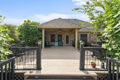 1243 Chartres, Oak Ridge, TX 75142 - Photo 23