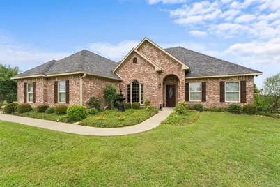 1243 Chartres, Oak Ridge, TX 75142 - Photo 1
