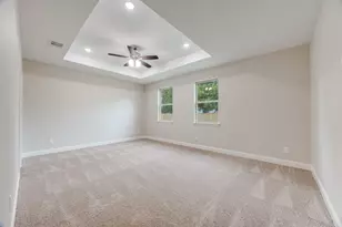 1704 Kings Ln, Commerce, TX 75428 - Photo 9