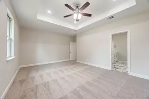 1704 Kings Ln, Commerce, TX 75428 - Photo 11