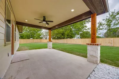 1704 Kings Lane, Commerce, TX 75428 - Photo 23