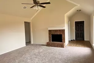 324 Greenhaven Dr, Seagoville, TX 75159 - Photo 9