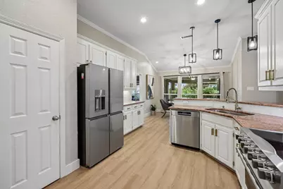 7505 Hickory Springs Road, Flower Mound, TX 75022 - Photo 13
