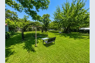 4310 Greenbriar Drive, Bellmead, TX 76705 - Photo 27