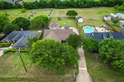 141 Country Drive, Waxahachie, TX 75165 - Photo 25