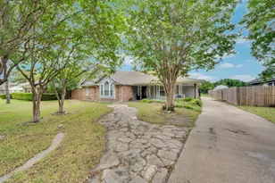 141 Country Dr, Waxahachie, TX 75165 - Photo 23