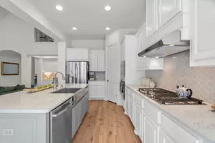 1413 10th St, Argyle, TX 76226 - Photo 5