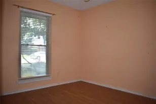 2025 Espinosa Dr, Carrollton, TX 75010 - Photo 19