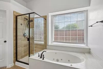 8608 Mill Creek Road, Irving, TX 75063 - Photo 23