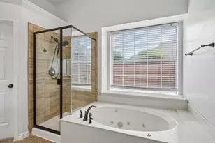 8608 Mill Creek Rd, Irving, TX 75063 - Photo 23