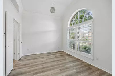 8608 Mill Creek Road, Irving, TX 75063 - Photo 3