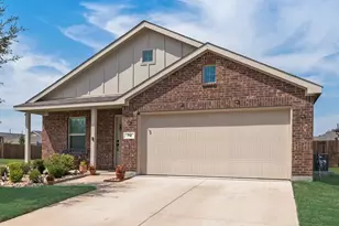 712 Odlozil Ln, Ennis, TX 75119 - Photo 5