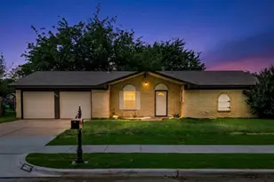 6605 Summertime Ln, Watauga, TX 76148 - Photo 1