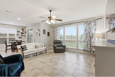 1385 Litchfield Lane, Burleson, TX 76028 - Photo 17