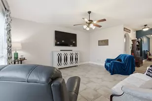 1385 Litchfield Ln, Burleson, TX 76028 - Photo 19