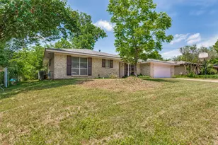 1121 Billie Ruth Ln, Hurst, TX 76053 - Photo 1