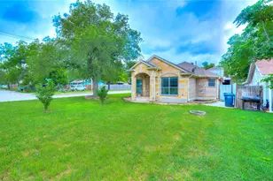 3101 Angle Ave, Fort Worth, TX 76106 - Photo 1