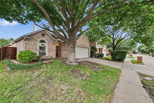 18711 Tall Oak Dr, Dallas, TX 75287 - Photo 3