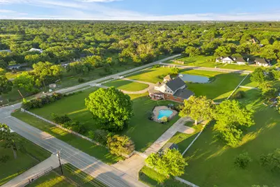 5200 Hopper Road, Burleson, TX 76028 - Photo 9
